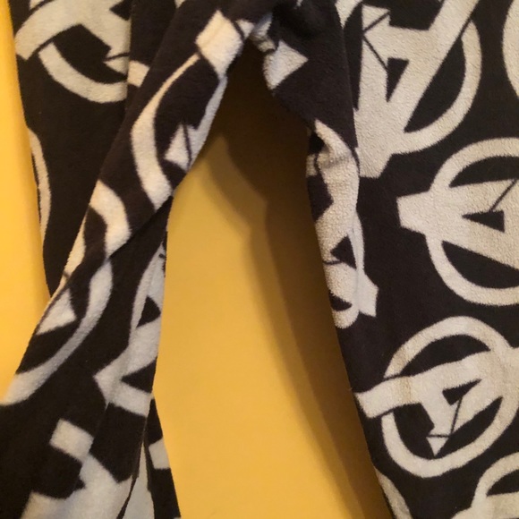 The Avengers Preloved Pajama Pants B23 - Picture 5 of 8